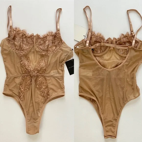 NWT JLUXLABEL Nude Lace Sheer Bodysuit - Picture 4 of 7
